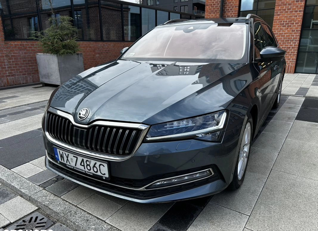 Skoda Superb cena 104900 przebieg: 144000, rok produkcji 2020 z Kraków małe 667